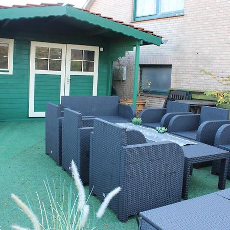 Ferienhaus Abbi Mit Schwimmbad Und Fitness Fur 8 Personen, Strand, Norddeich Apartment Hage Exterior photo