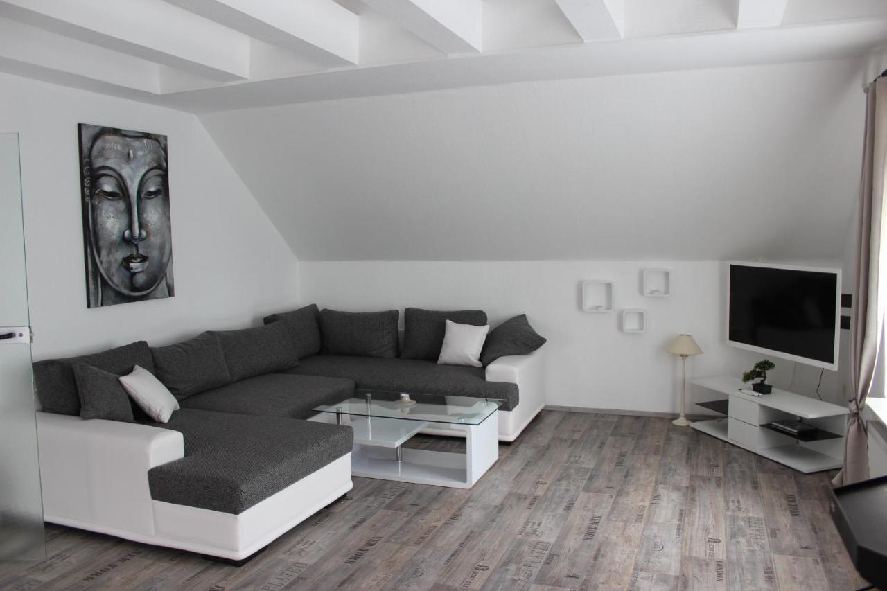 Ferienhaus Abbi Mit Schwimmbad Und Fitness Fur 8 Personen, Strand, Norddeich Apartment Hage Exterior photo